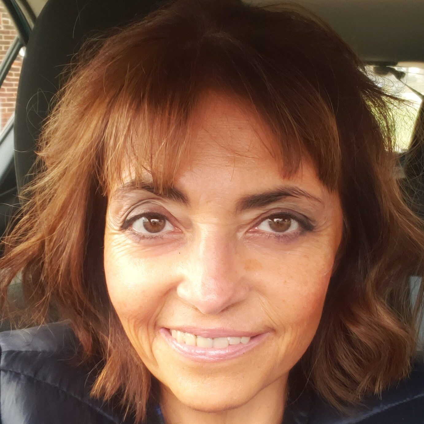 Nassim Mir headshot